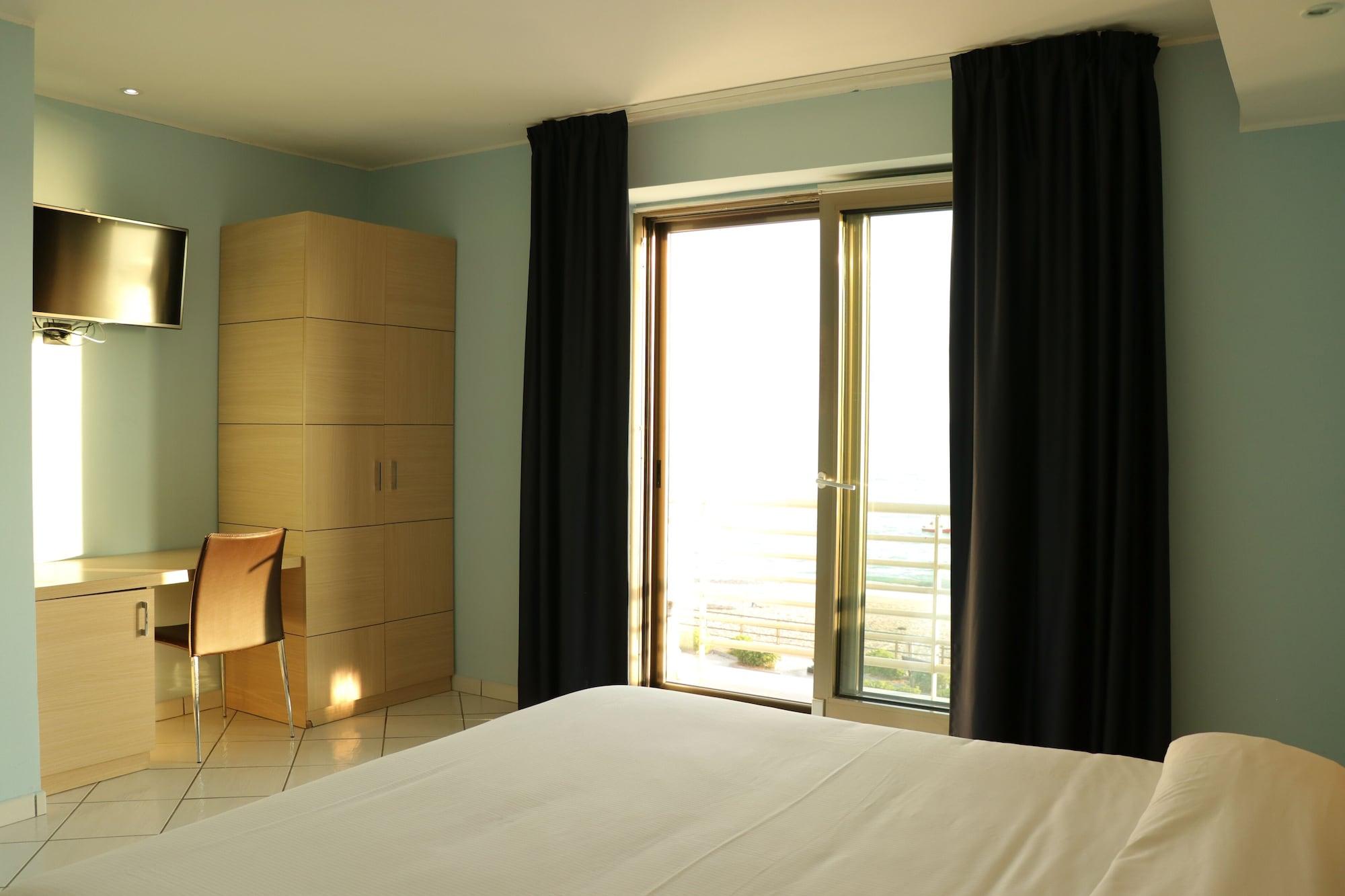 Hotel Ancora Понтеканьяно Экстерьер фото