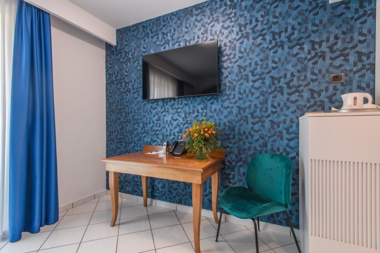 Hotel Ancora Понтеканьяно Экстерьер фото