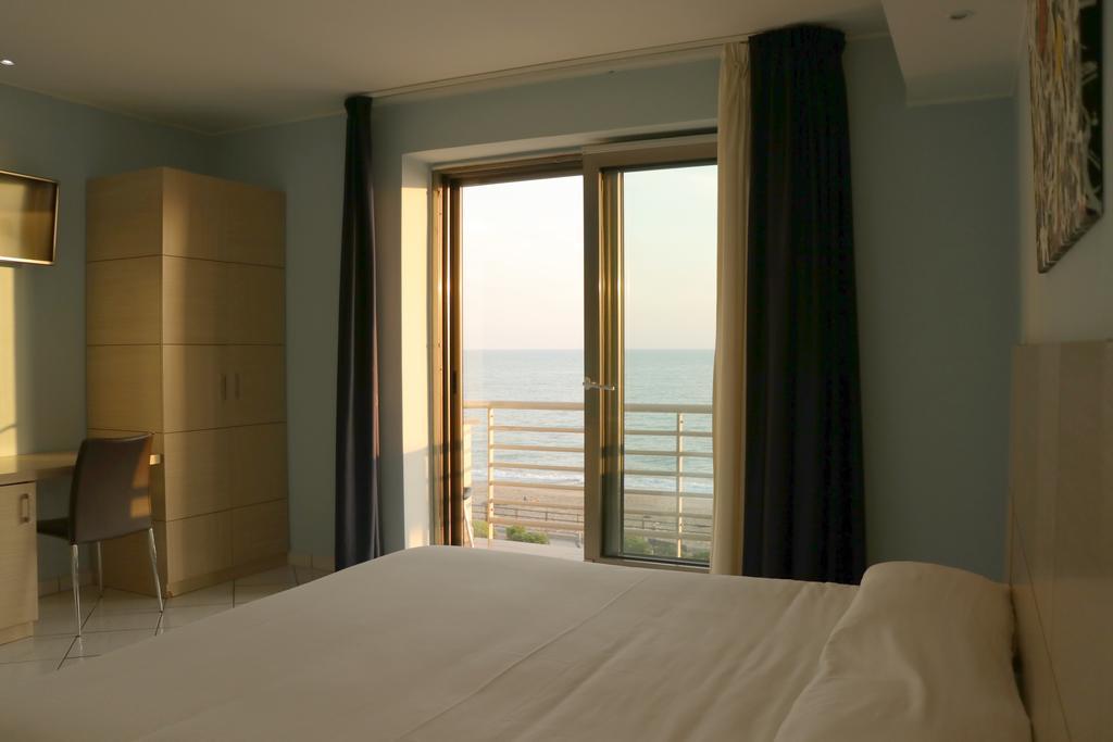 Hotel Ancora Понтеканьяно Экстерьер фото
