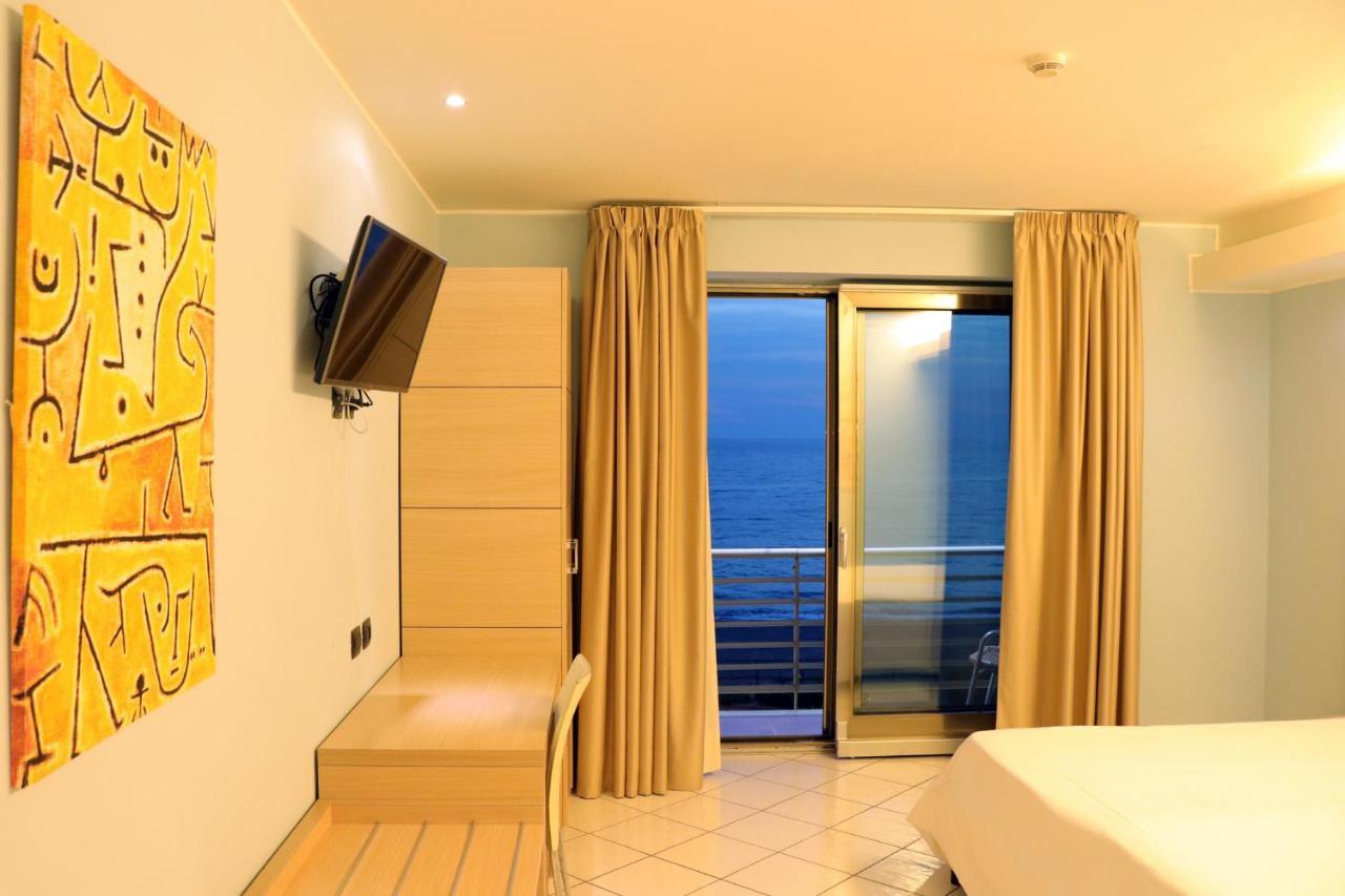 Hotel Ancora Понтеканьяно Экстерьер фото